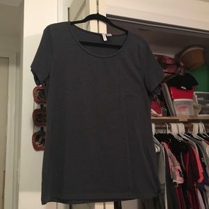 ⚡️⚡️H&M divided plain blue tee